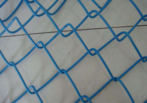 安平包塑勾花網案例