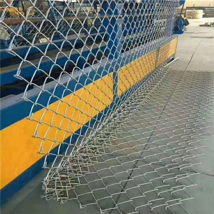 新疆球場勾花網案例圖片3